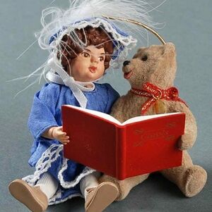 Vintage Hallmark Keepsake Ornament 1995 Beverly and Teddy - New in box